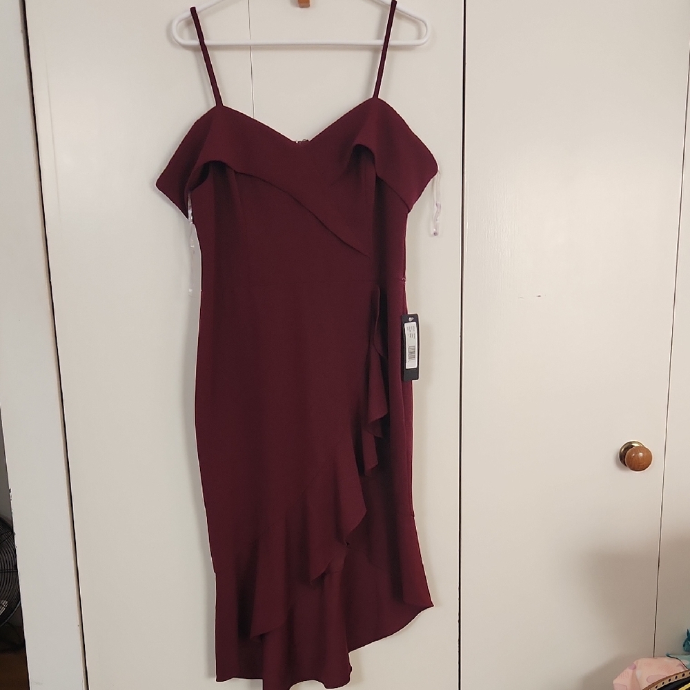 Elegant Burgundy Women's Dress
